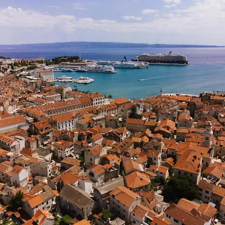 krevet i doručak Heritage Olympic Dream 3*