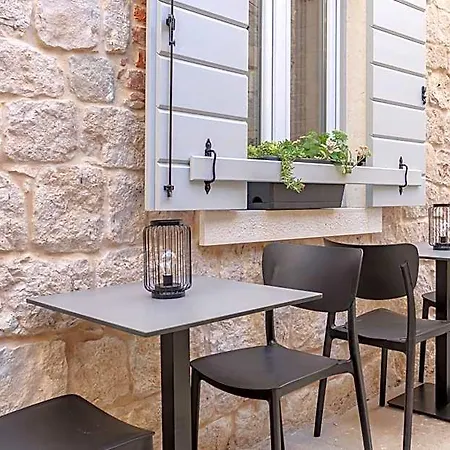 Heritage Olympic Dream Bed and Breakfast