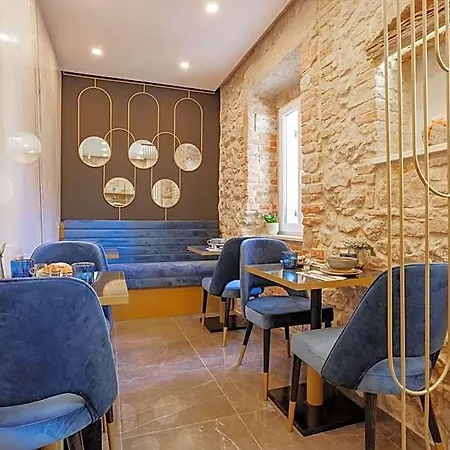 Bed and Breakfast Heritage Olympic Dream Σπλιτ