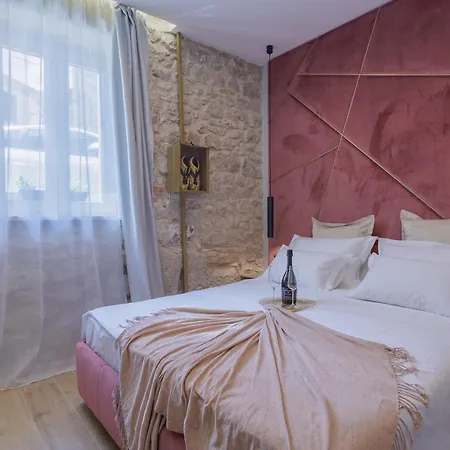 Nocleg ze śniadaniem Heritage Olympic Dream Split