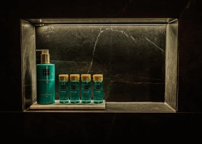 Heritage Olympic Dream Bed & Breakfast 3*